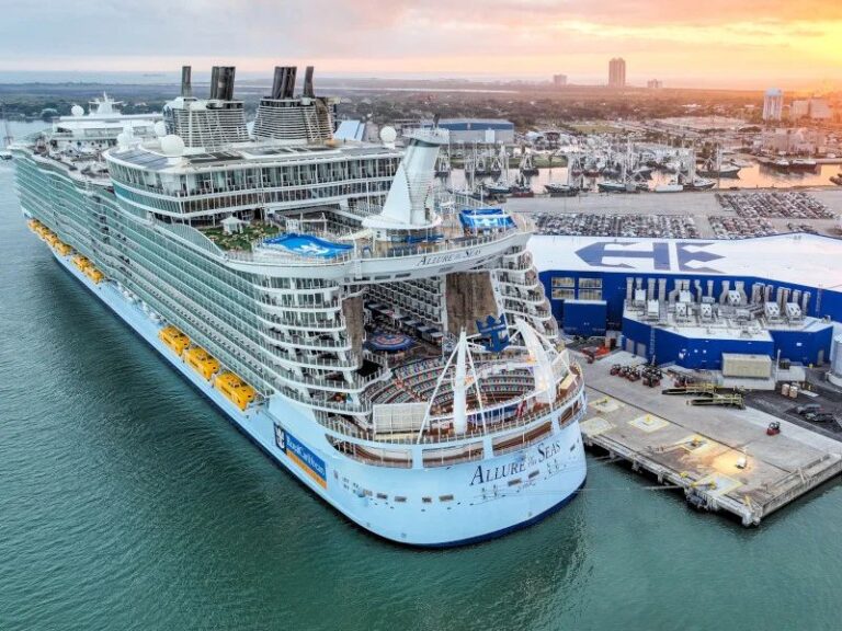 Passengers Booked on This Royal Caribbean Cruise Just Lost a Full Day and a Port Visit