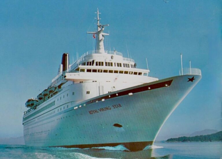 Remember These? 5 Cruise Lines That Vanished From the Seas