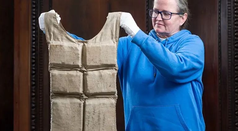 The Only Titanic Survivor’s Life Jacket Ever Auctioned Just Sold for $904,500