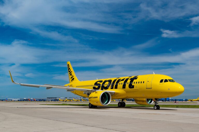 Hundreds of Cruisers Are Stranded After Spirit Airlines Vanishes Overnight With Zero Notice