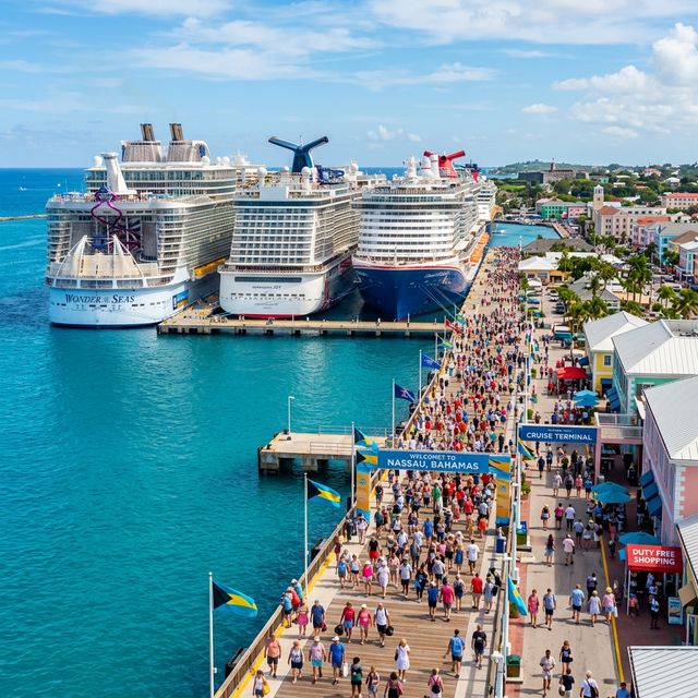 Five Americans Arrested in Nassau After Cruise Port Fight Turns Into a Police Station Brawl