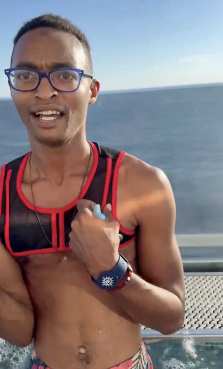 Woman Tracks Down Alleged Cruise Scammer on the Same Ship – in a Hot Tub